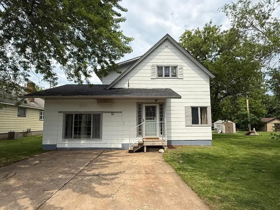 410 W 2nd Avenue, Keewatin, MN 55753 - #2