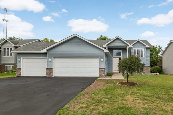 936 S Cedar Street, Belle Plaine, MN 56011
