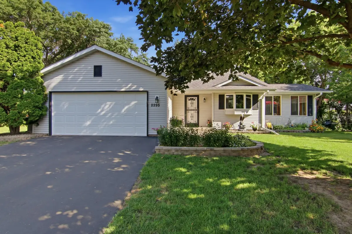 2295 Ariel Court N, Saint Paul, MN 55109 - #1