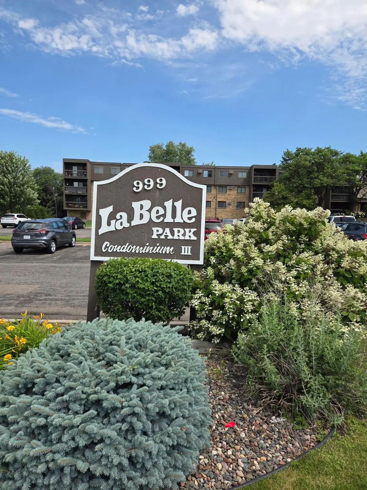 999 41st Avenue Ne #307, Columbia Heights, MN 55421 - #1