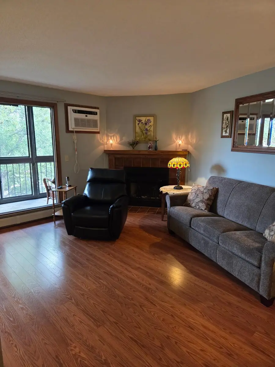999 41st Avenue Ne #307, Columbia Heights, MN 55421 - #3