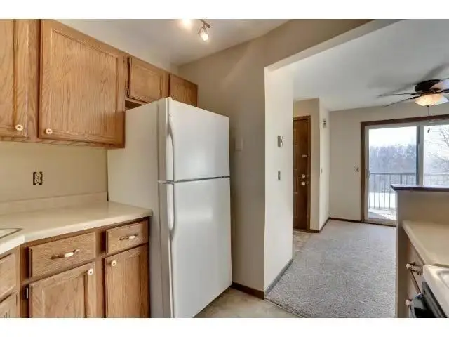 2240 Ridge Drive #33, Saint Louis Park, MN 55416 - #3