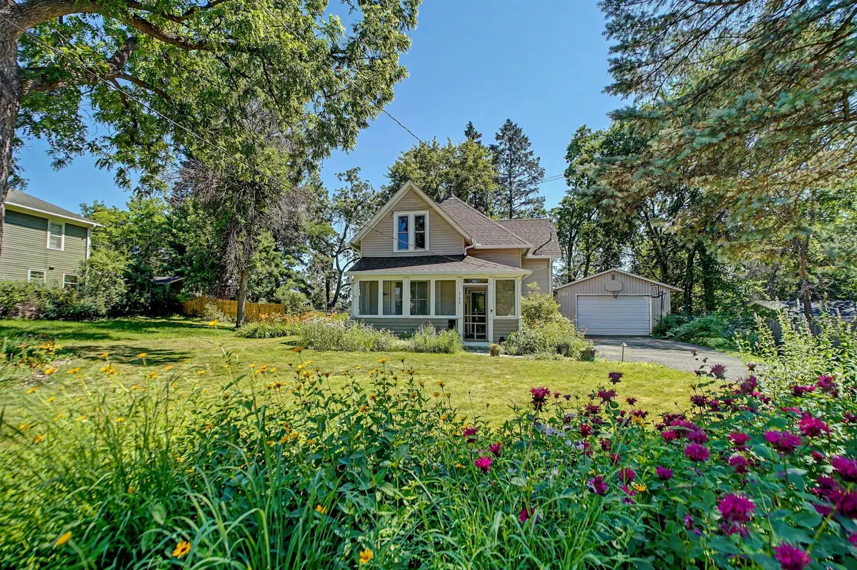 711 Anderson Street W, Stillwater, MN 55082 - #1