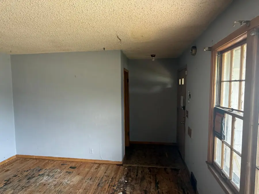 3607 Lake Drive Avenue N, Minneapolis, MN 55422 - #3