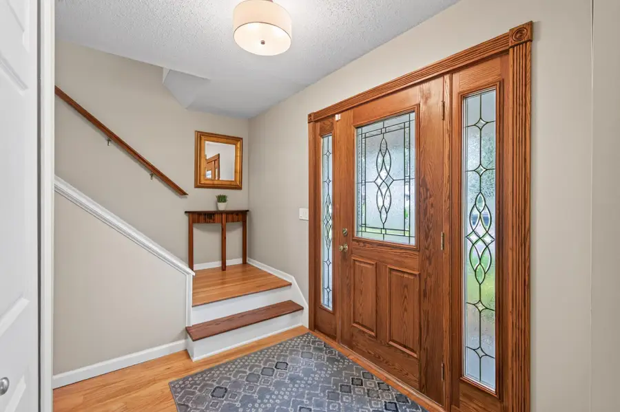 2809 W 101st Street, Bloomington, MN 55431 - #2