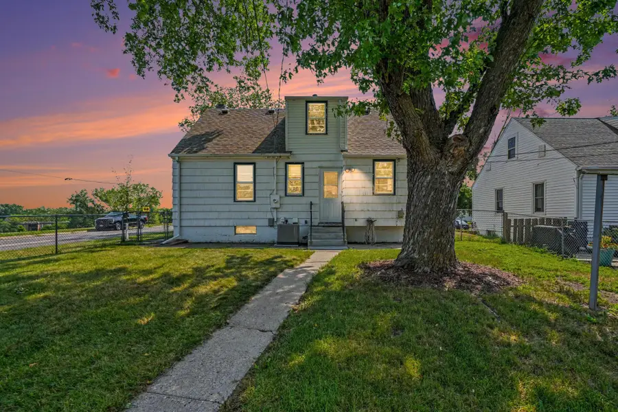 3300 Xylon Avenue S, Saint Louis Park, MN 55426 - #2