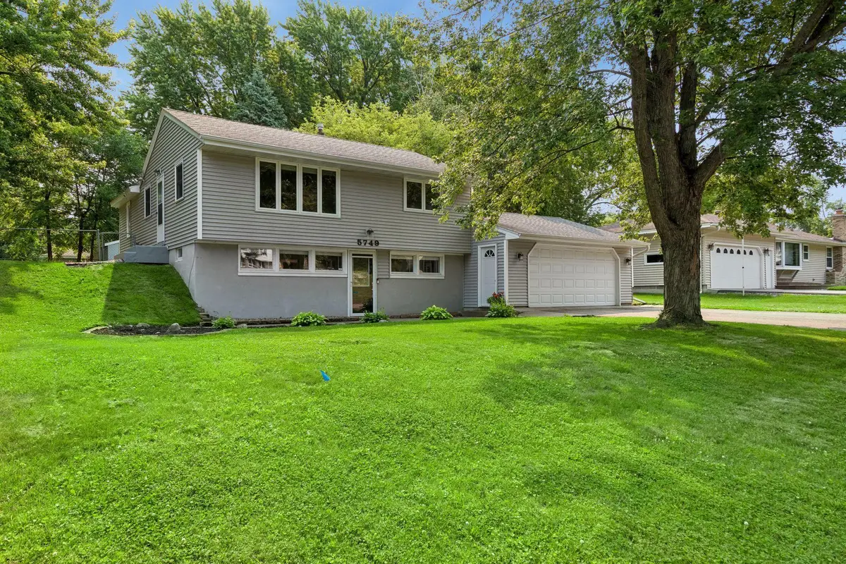 5749 W Glen Moor Road, Minnetonka, MN 55345 - #1