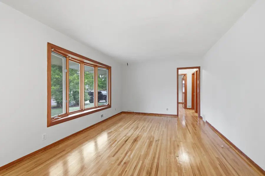 8739 Hadley Avenue S, Cottage Grove, MN 55016 - #3
