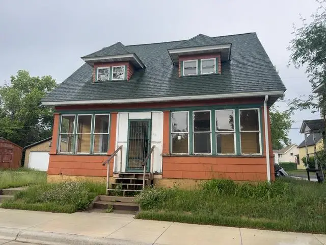507 8 1/2 Street S, Virginia, MN 55792 - #1