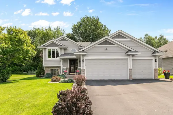 10207 Madison Street Ne, Blaine, MN 55434