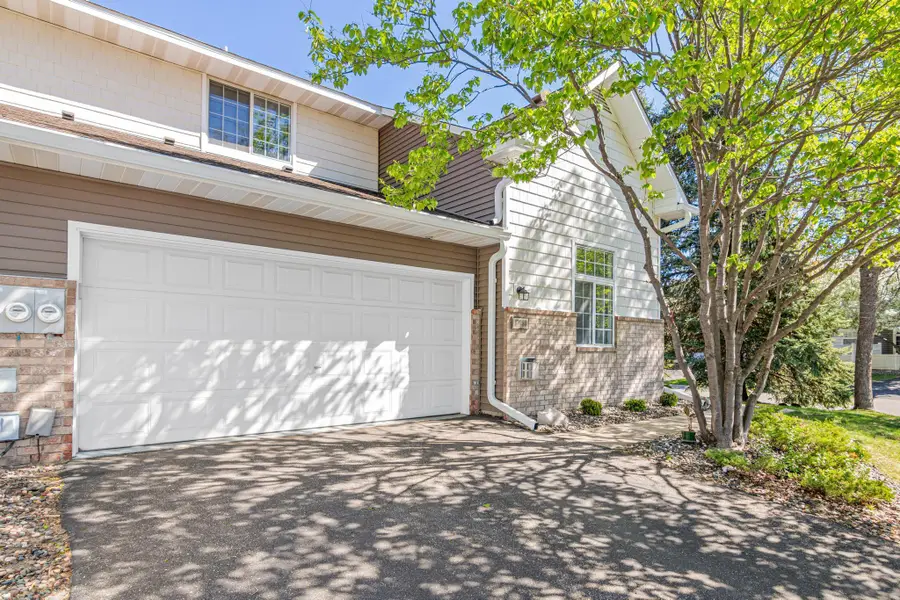 17980 Cobblestone Way, Eden Prairie, MN 55347 - #3