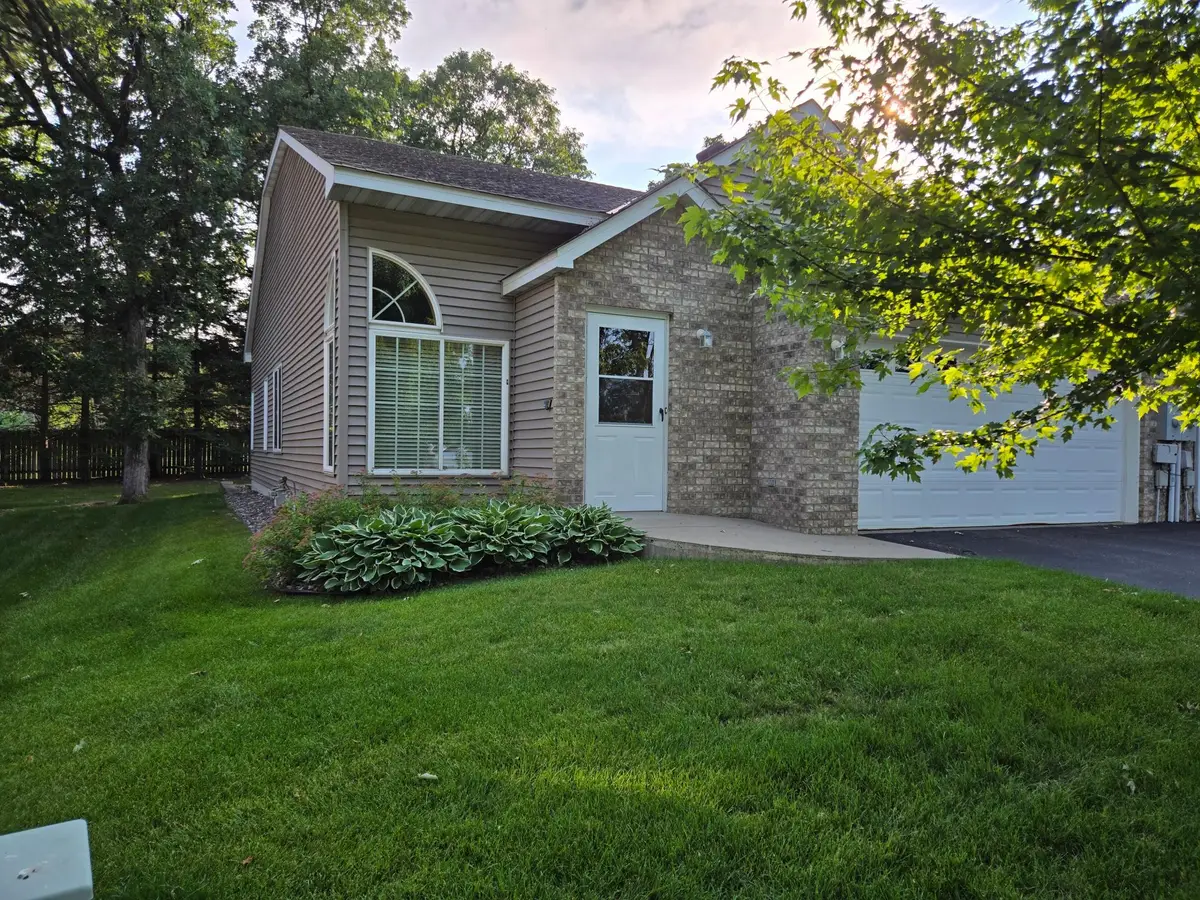 19136 Concord Court Nw, Elk River, MN 55330 - #1
