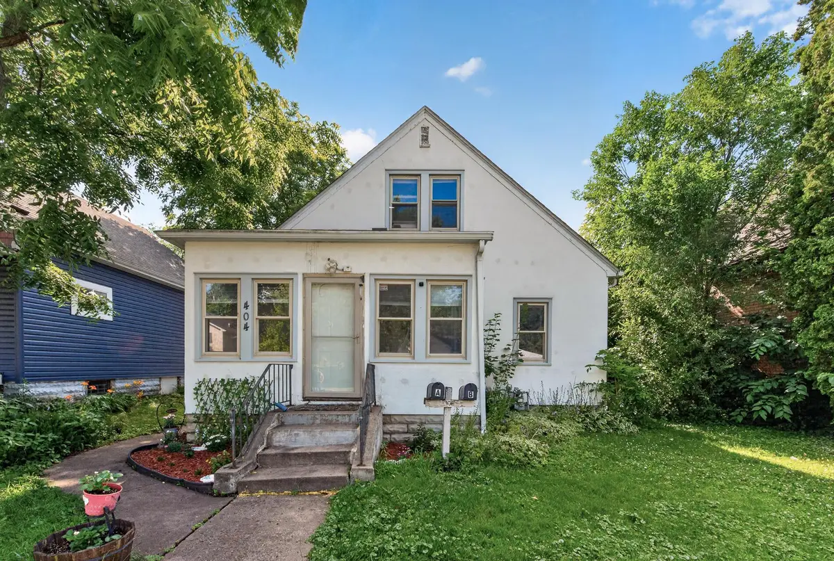 404 1st Avenue S, South Saint Paul, MN 55075 - #1