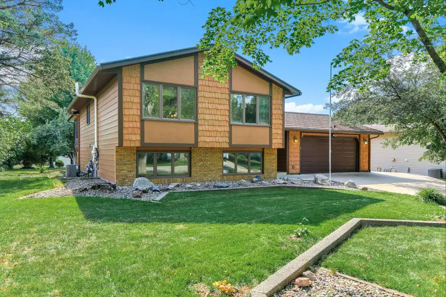 435 Allan Avenue, Owatonna, MN 55060 - #3