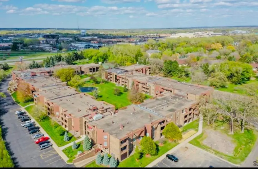 2230 Midland Grove Road #305, Roseville, MN 55113 - #3