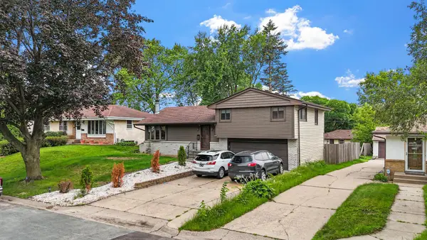 4246 Royce Street Ne, Columbia Heights, MN 55421