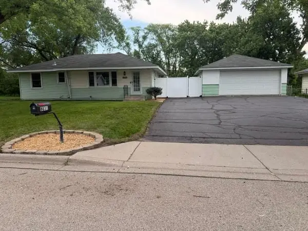 8031 Hadley Avenue S, Cottage Grove, MN 55016