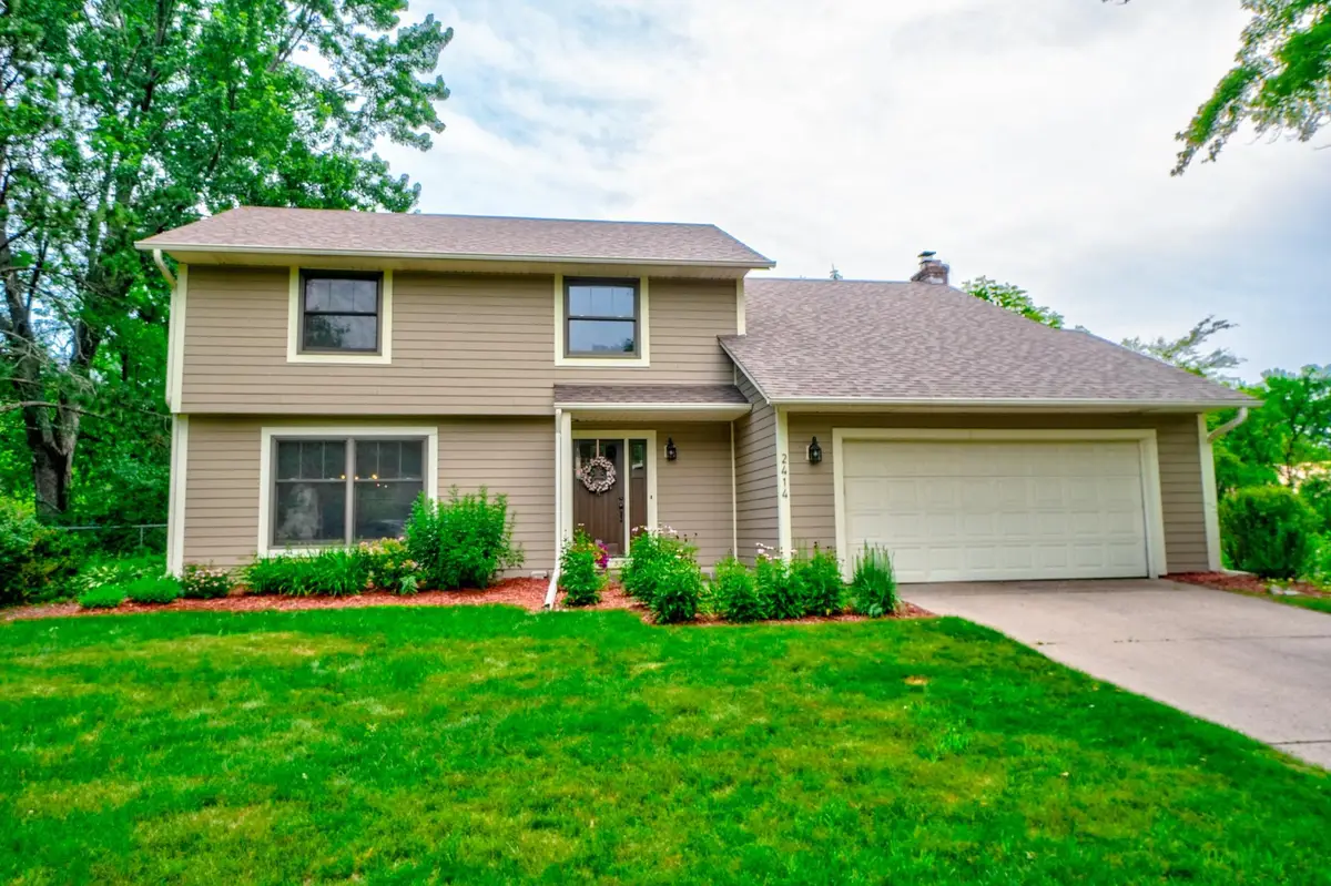 2414 Oakridge Court, Stillwater, MN 55082 - #1