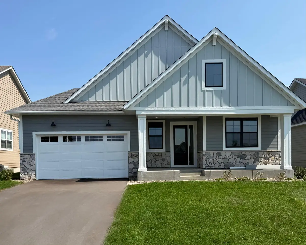 17936 Greenwich Way, Lakeville, MN 55044 - #1