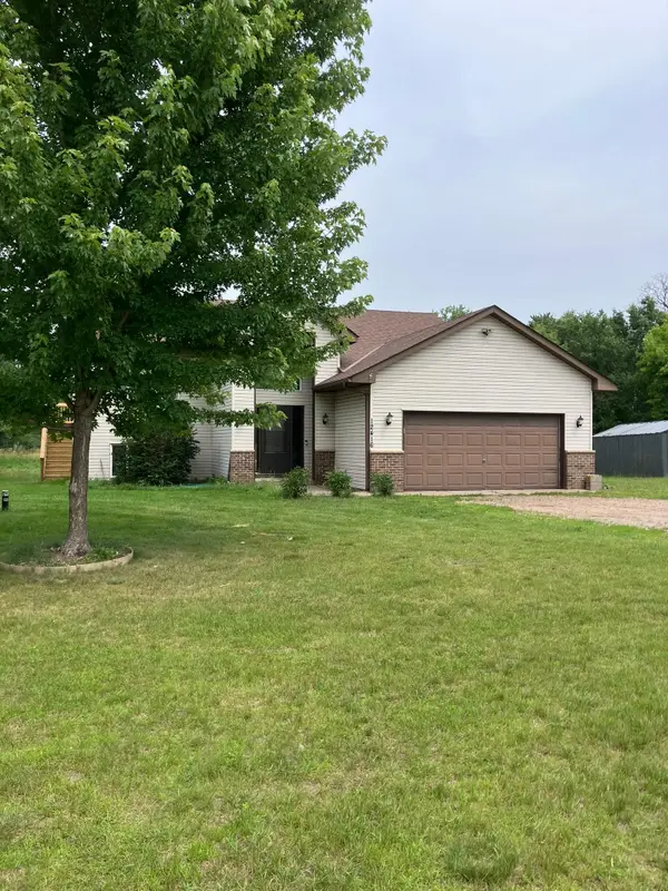 12416 NW 280th Avenue Nw, Zimmerman, MN 55398