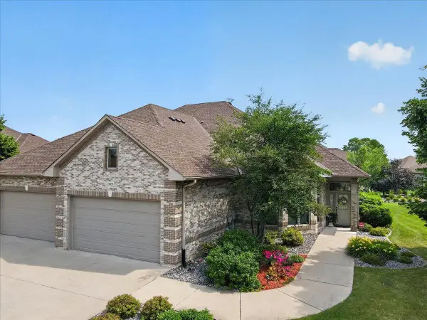 11865 Dunkirk Circle Ne, Blaine, MN 55449