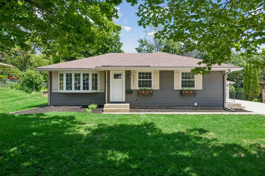 8209 Beard Road, Bloomington, MN 55431 - #2
