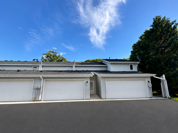 1013 124th Circle Nw, Coon Rapids, MN 55448