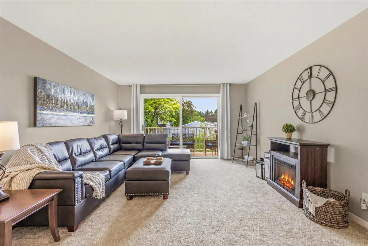 132 Demont Avenue #221, Little Canada, MN 55117 - #1