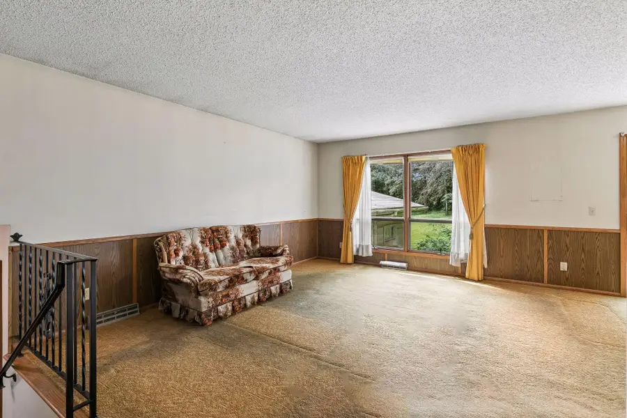 2390 50th Street E, Inver Grove Heights, MN 55076 - #2