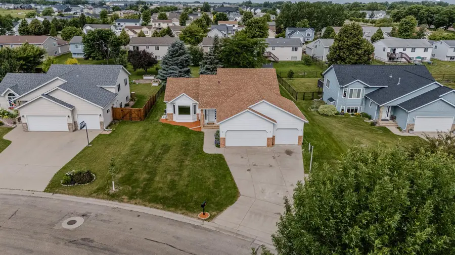 3317 Westmoor Drive, Moorhead, MN 56560 - #3