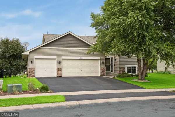 1719 Gotland Lane, Shakopee, MN 55379