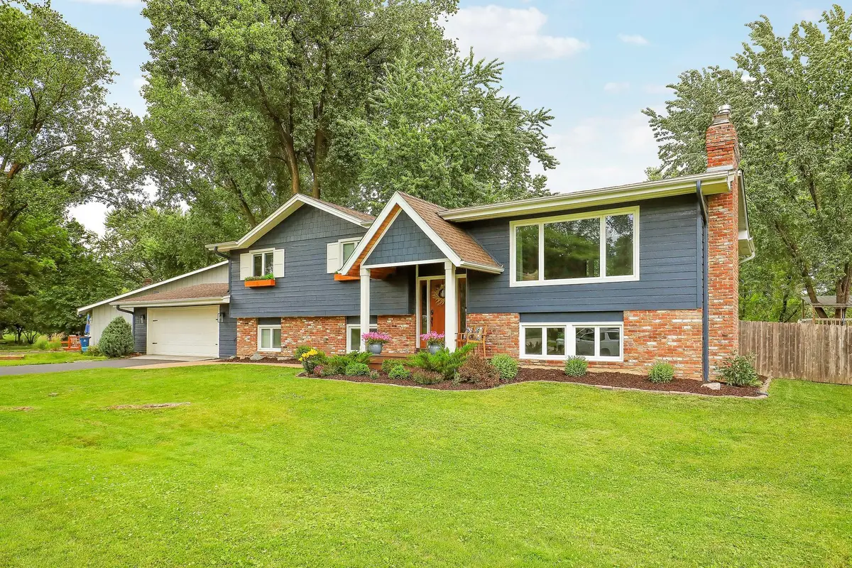193 Ridgeview Drive, Wayzata, MN 55391 - #1