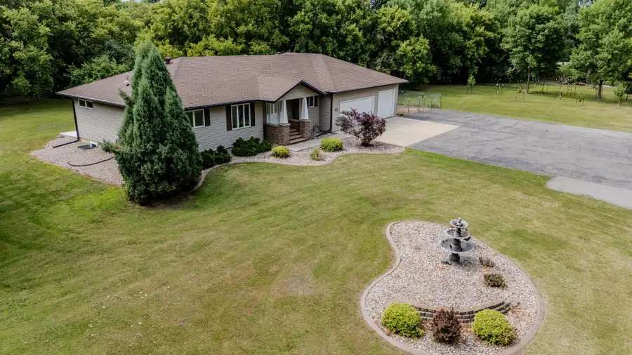 6409 County Road 17 S, Horace, ND 58047 - #3