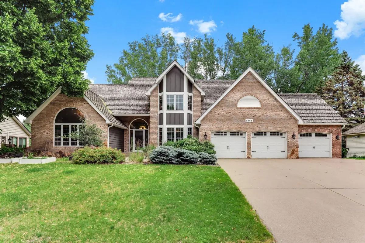 5968 Scenic Place, Shoreview, MN 55126 - #1