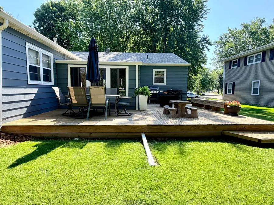1311 Elmwood Avenue, Worthington, MN 56187 - #3