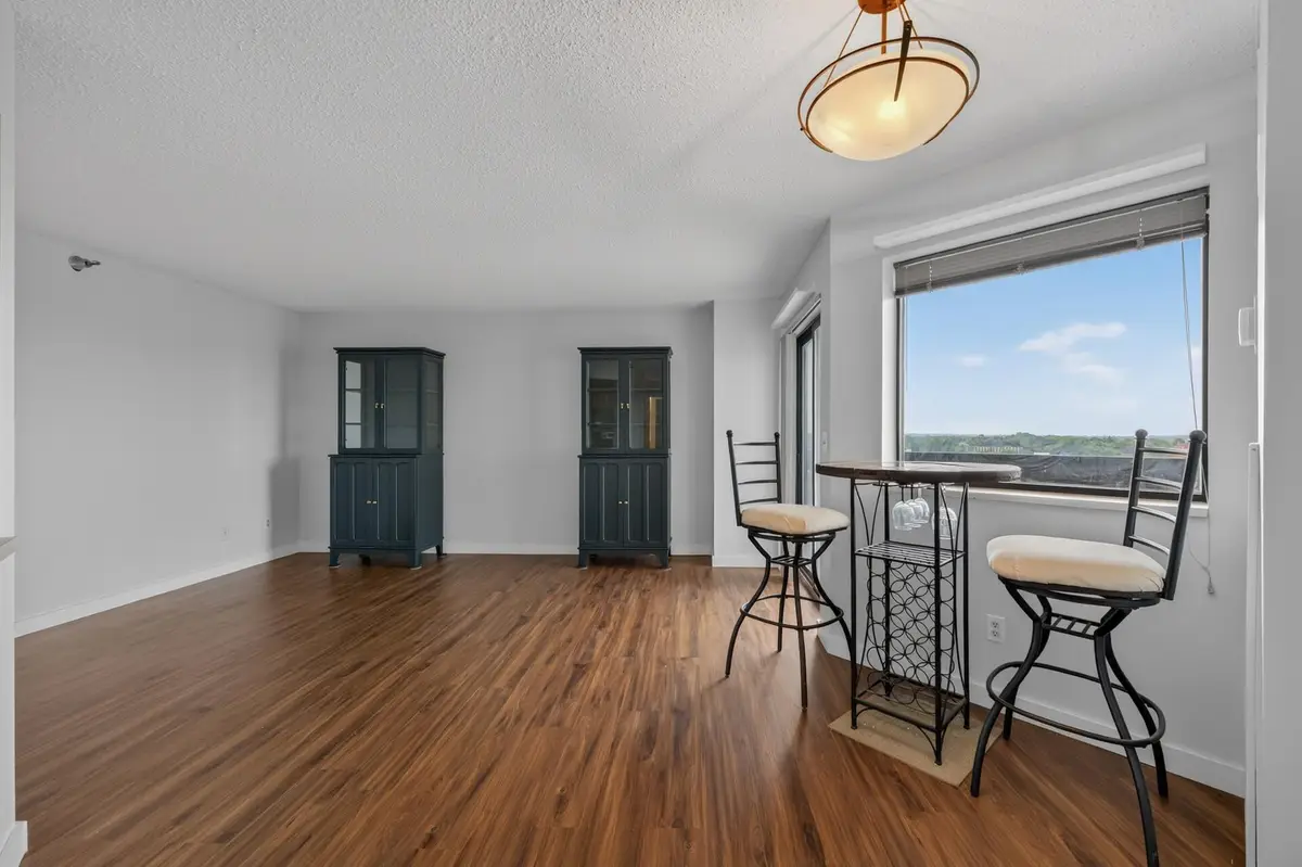 78 10th Street E #1909, Saint Paul, MN 55101 - #1