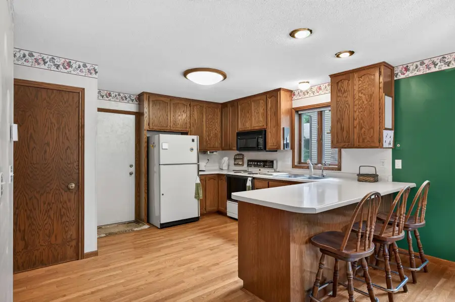 2697 Jessica Court, Little Canada, MN 55117 - #2