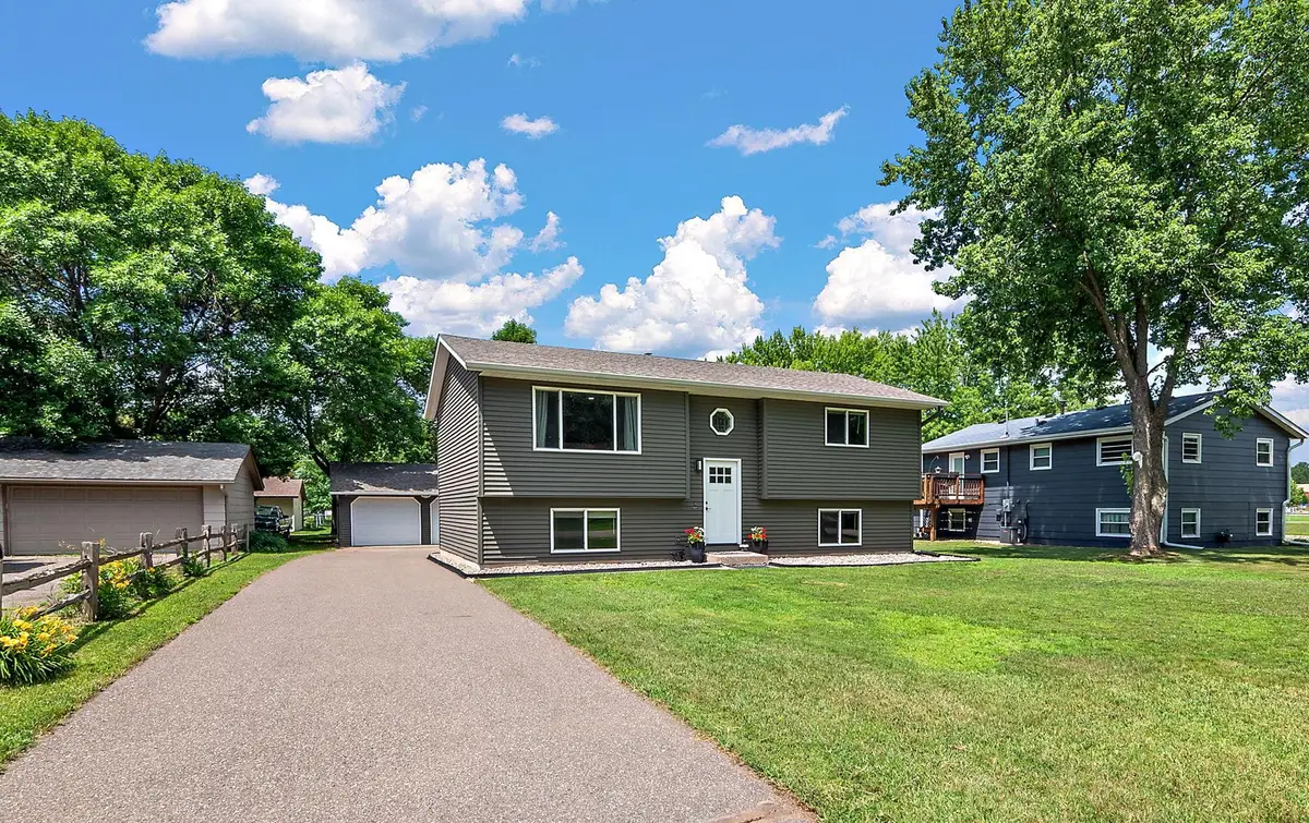 1105 5th Avenue N, Princeton, MN 55371 - #1