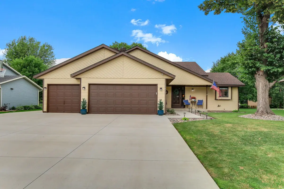 15475 Danville Avenue W, Rosemount, MN 55068 - #1
