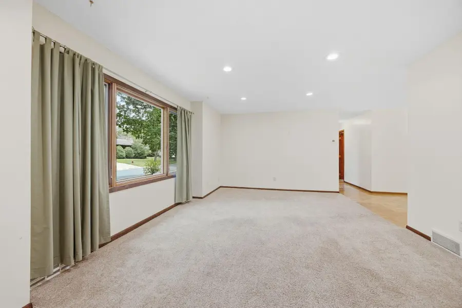 709 Nixon Avenue Se, Watertown, MN 55388 - #3