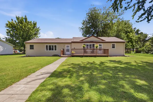 613 E Elm Avenue, Olivia, MN 56277