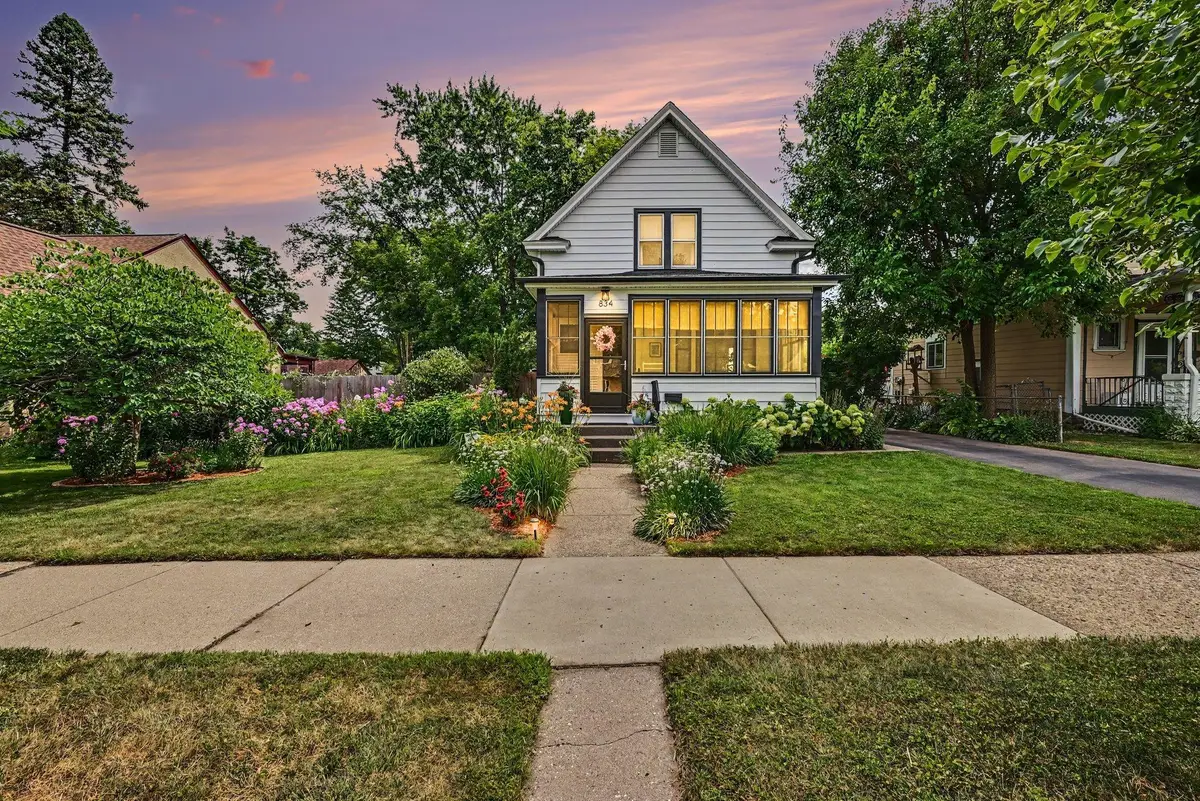 834 Stryker Avenue, Saint Paul, MN 55107 - #1