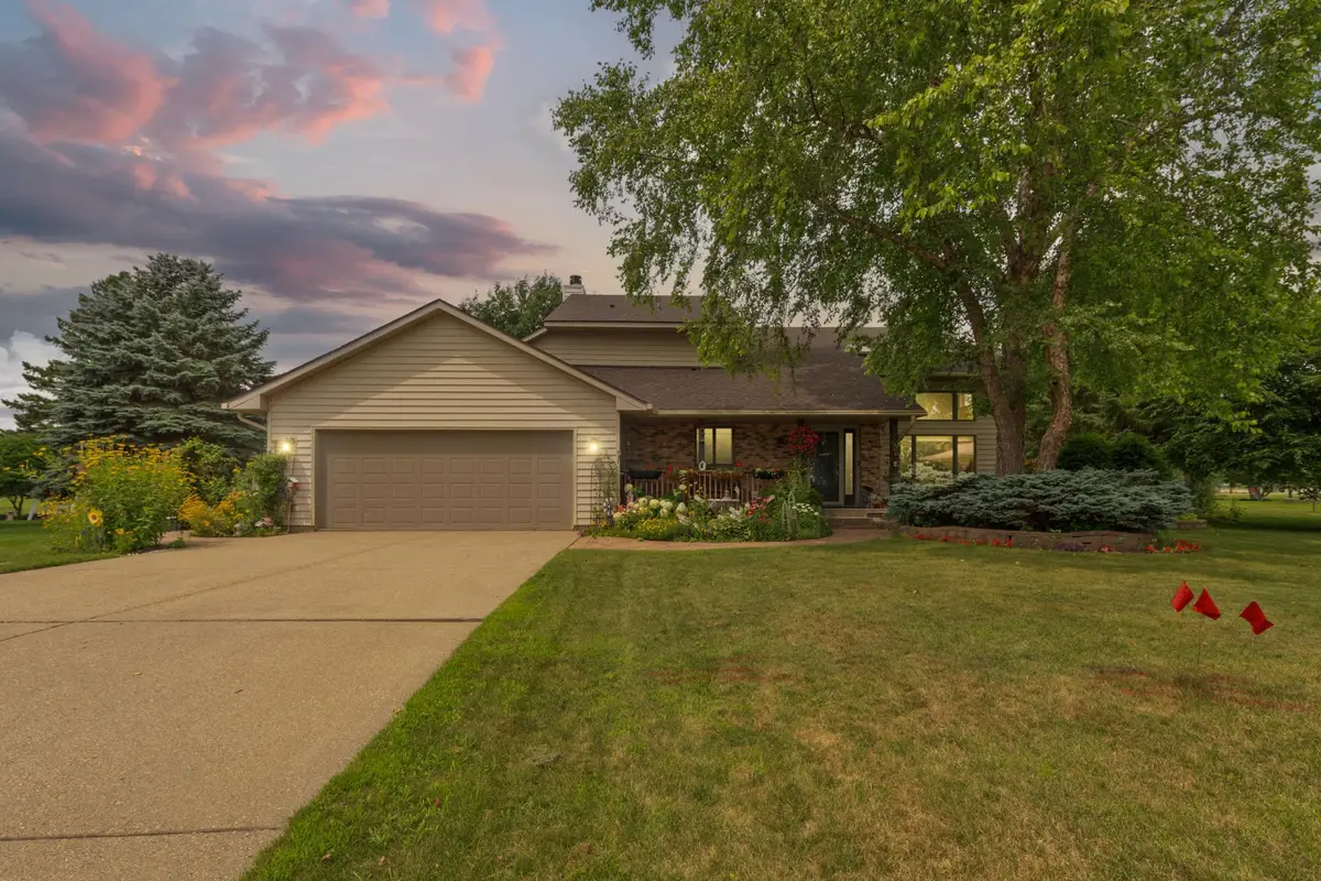 6 Greenhaven Bay, Faribault, MN 55021 - #1
