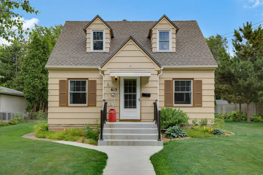 615 4th Street N, Stillwater, MN 55082 - #2