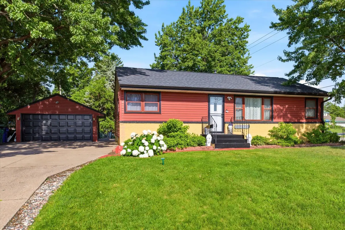 7696 Van Buren Street Ne, Fridley, MN 55432 - #1
