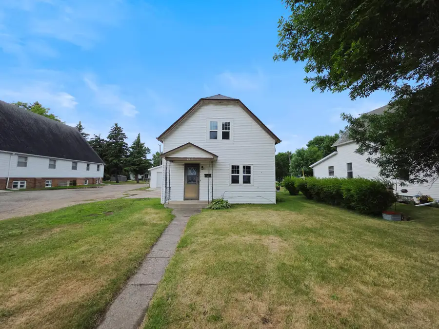 213 1st Street N, Ulen, MN 56585 - #2