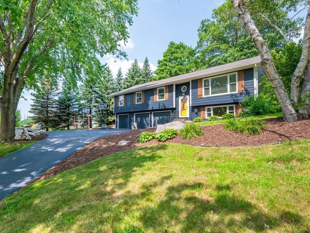 1036 Sunny Ridge Drive, Carver, MN 55315 - #1