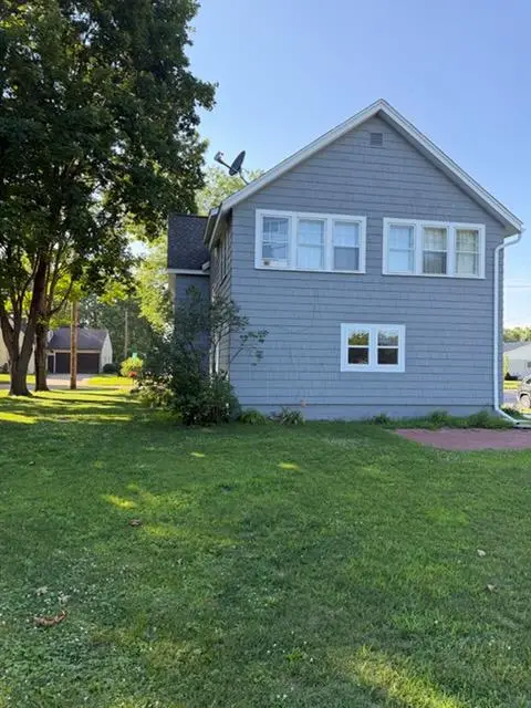 619 E Wells Street, Durand, WI 54736 - #3