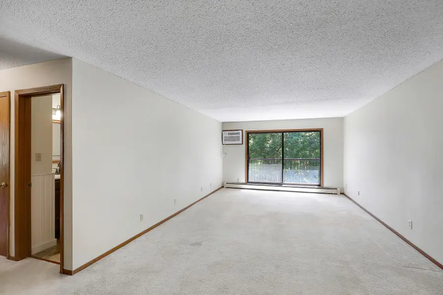 4 Pine Tree Drive #320, Arden Hills, MN 55112 - #2
