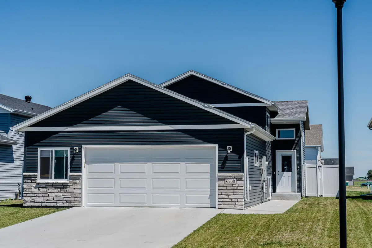 6738 Joseph Street, Horace, ND 58047 - #1